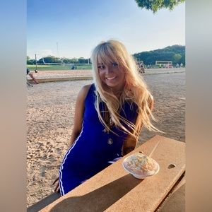 Meet your Posher, Samantha